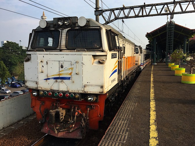 Zug nach Yogyakarta